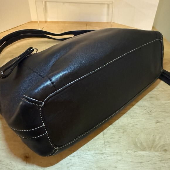 Vintage COACH 1417 Black Leather East West Legacy Shoulder Bag Tassel Silver - Picture 9 of 16